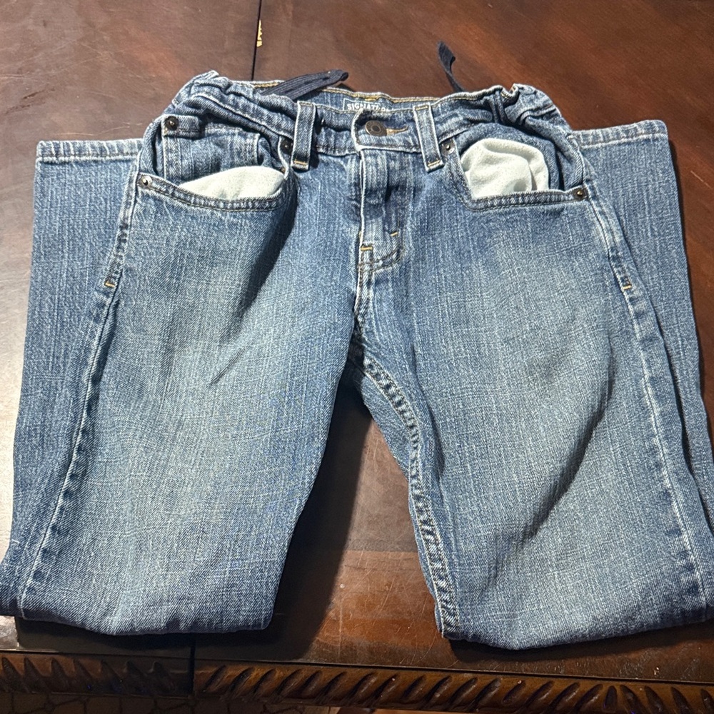 Signature Relaxed Fit Blue Jeans